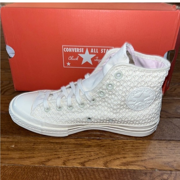 NEW Converse Chuck Taylor All Star 70 High Top
Platform Sneakers - Picture 4 of 15